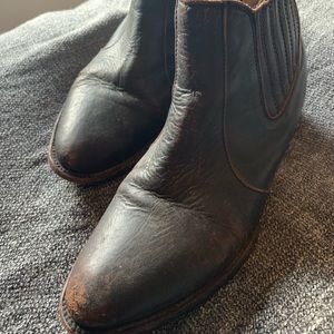 Freebird lasso brown distressed ankle boot